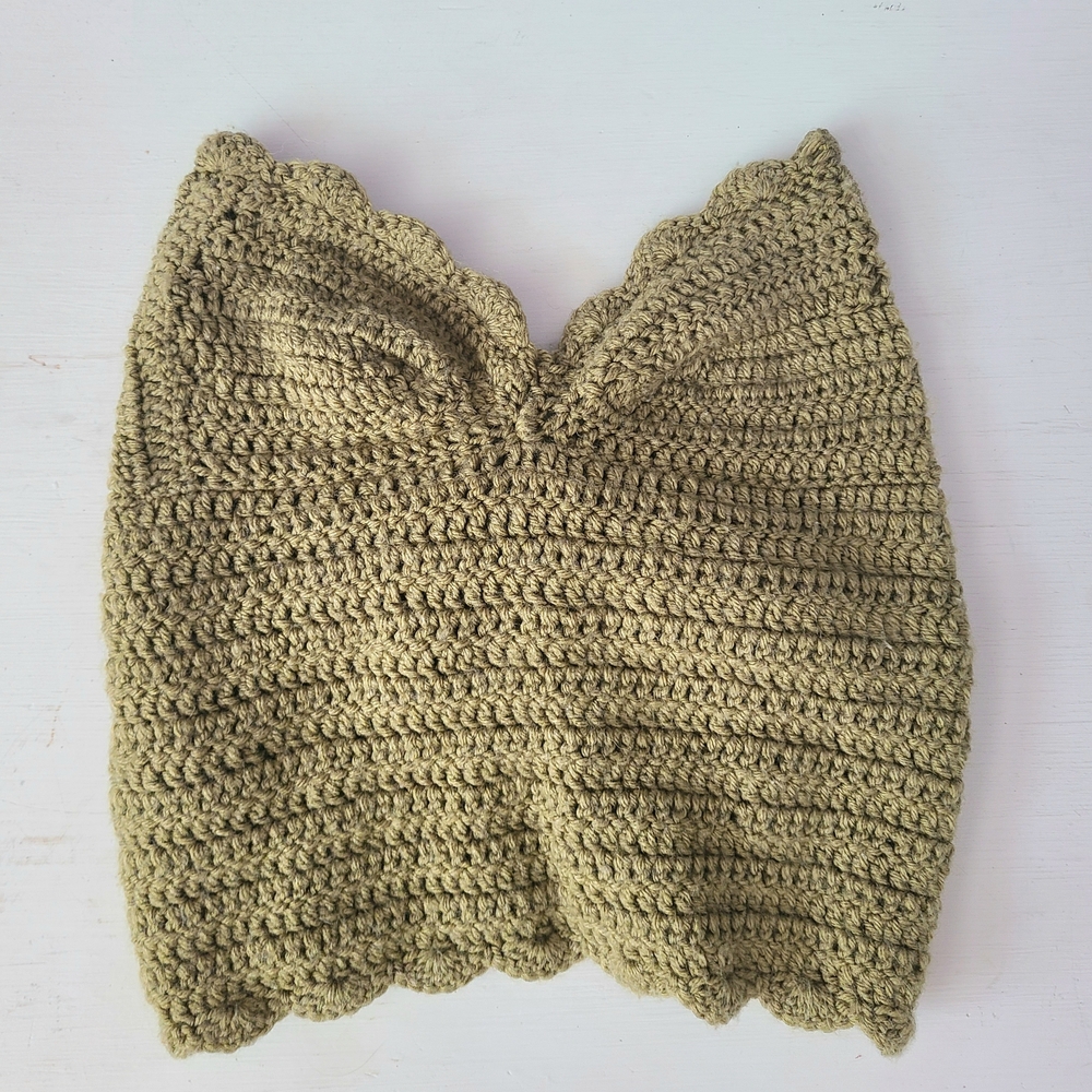 Handmade Crochet Crop Top in Olive Green